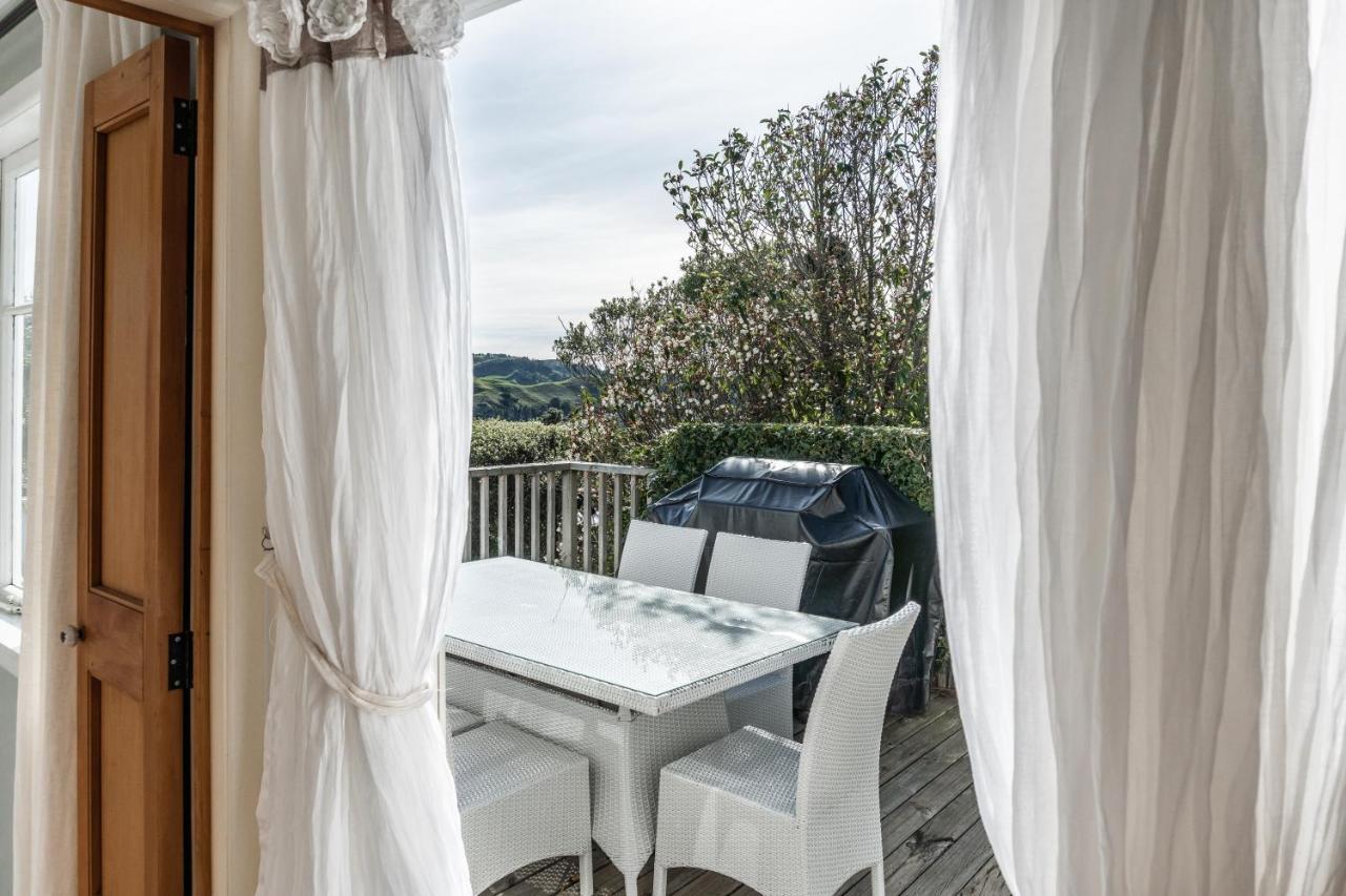 Kowhai Cottage & Studio Raglan Exterior photo